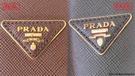 logo prada falso